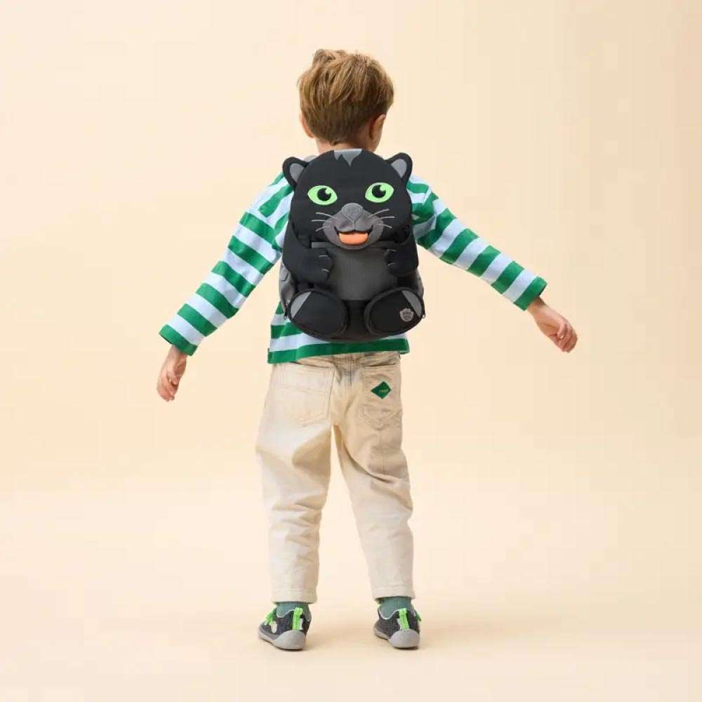 AFFENZAHN Rucksack GROßE FREUNDE - schwarzer Panther Kind mit Rucksack