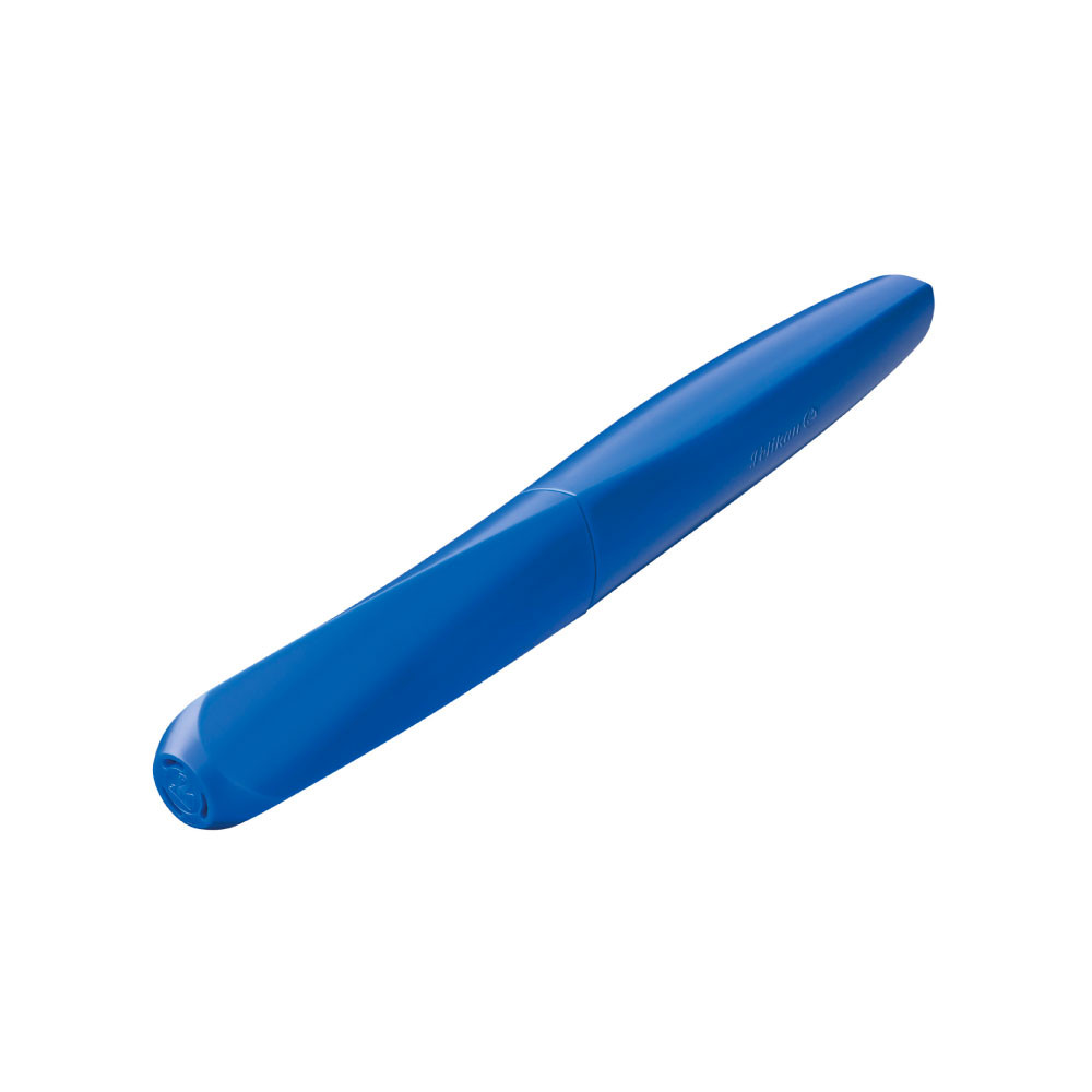 PELIKAN Tintenroller Twist dunkelblau geschlossen