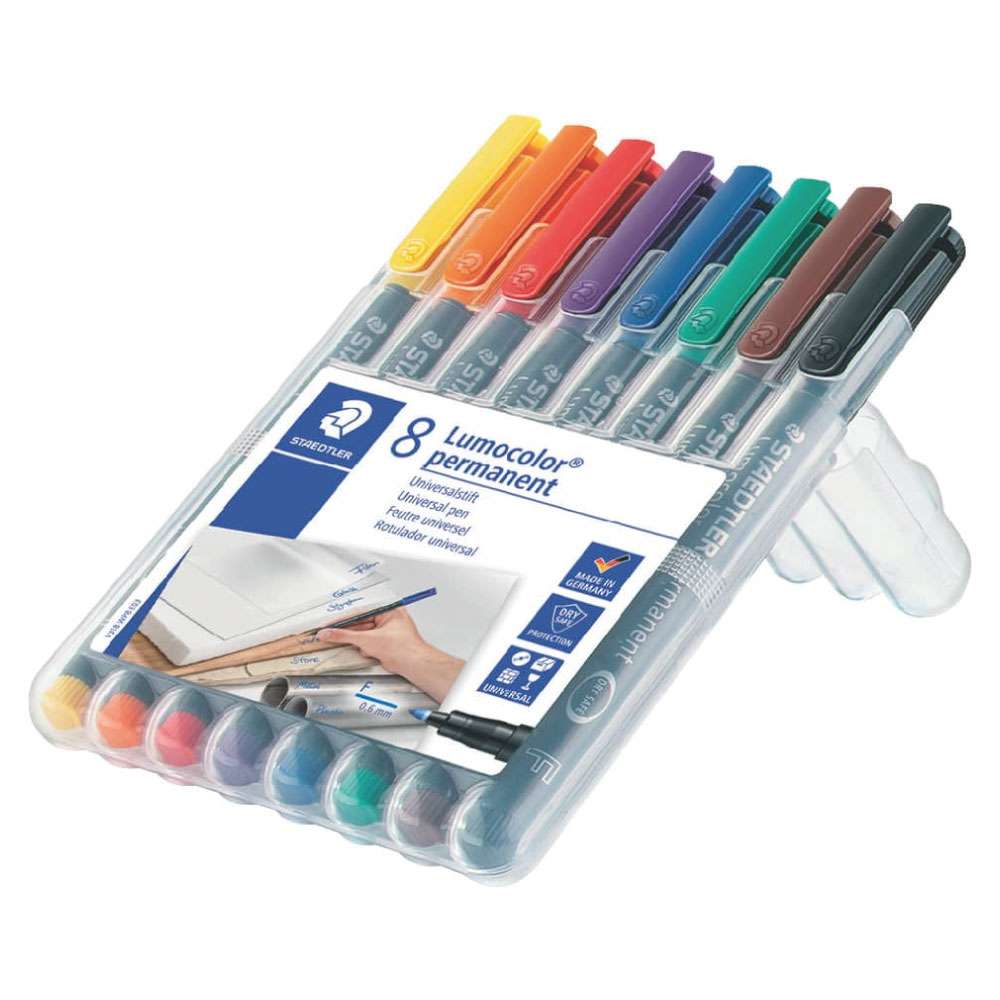 STAEDTLER Lumocolor Folienschreiber permanent, ca. 0,6 mm, 8 Farben aufgestellt