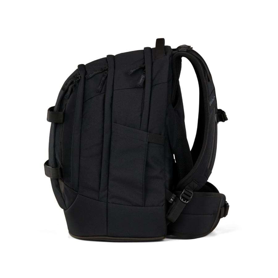SATCH Schulrucksack pack (Modell 2025) - Blackjack seitlich links